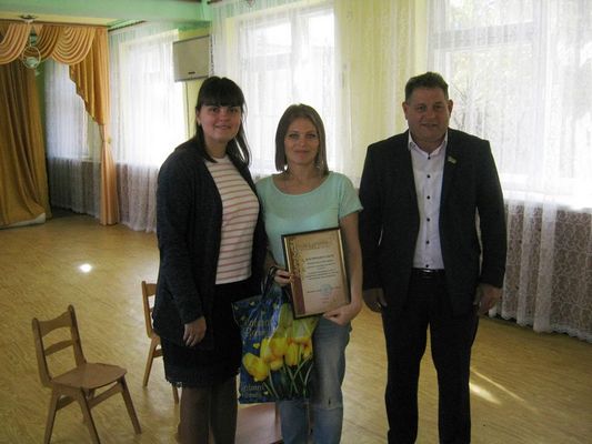 22008303 n